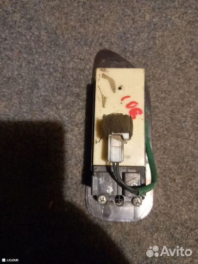 Блок упр. стеклоподьемниками на nissan laurel C33