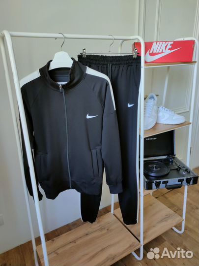 Спортивный костюм nike