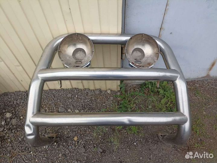 Кенгурятник Nissan Patrol Y61