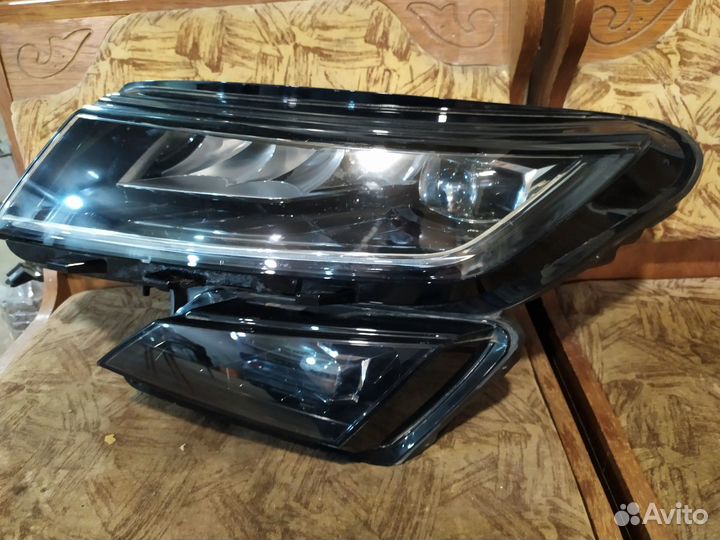 Skoda kodiaq фара левая ксенон LED