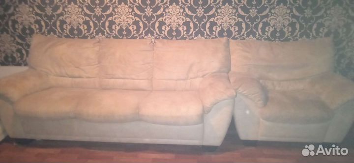 Диван и кресло