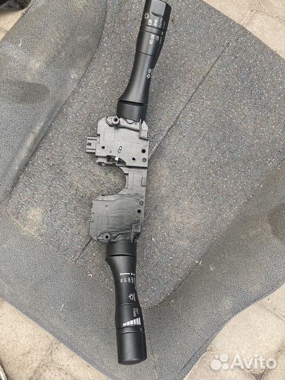 Подрулевой переключатель Nissan teana j32