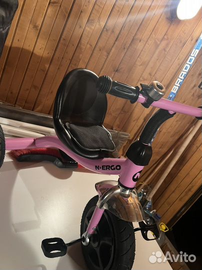 Трехколесный велосипед