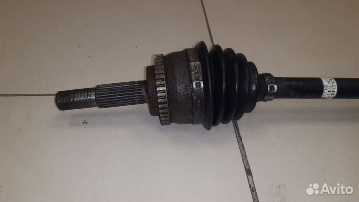 Полуось (привод) правая