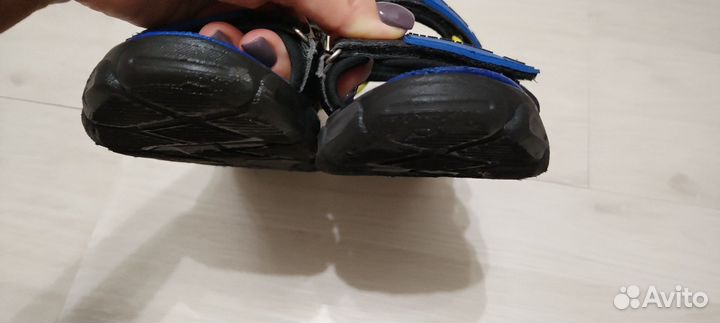 Сандалии. Босоножки. 31