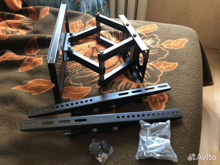 Кронштейн для телевизора универсальный до 60кг