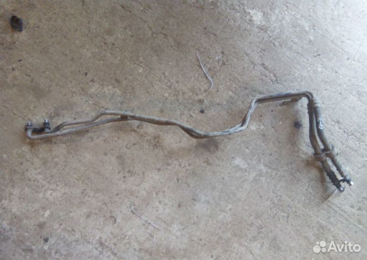 Трубка охлаждения АКПП на Ауди Ку7