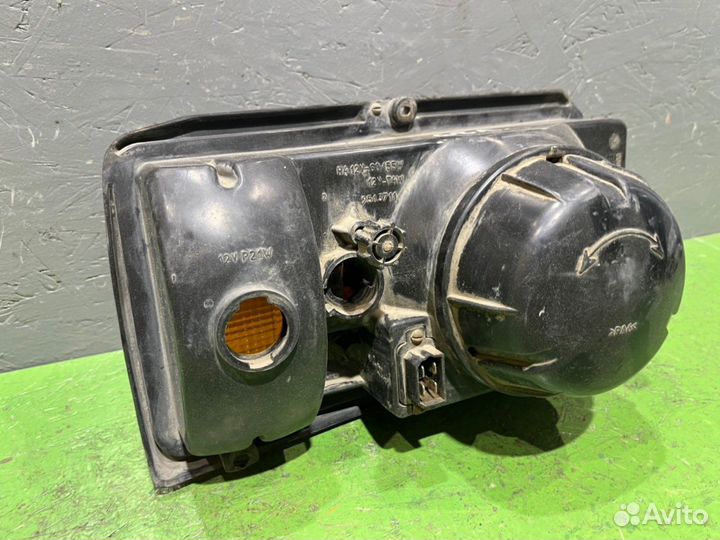 Фара левая Ваз 2104 1.6 21067 2008