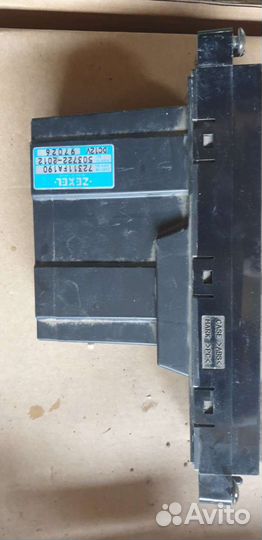 Блок управления отопителем Subaru impreza gf
