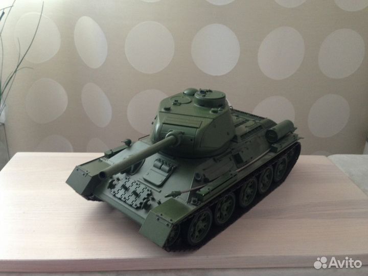 Продам легендарный советский танк Т 34-85