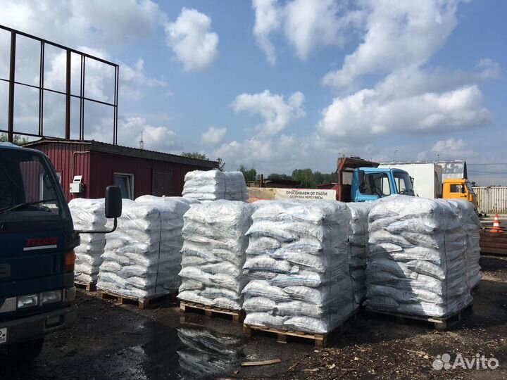 Уголь в мешках. Просеянный от пыли