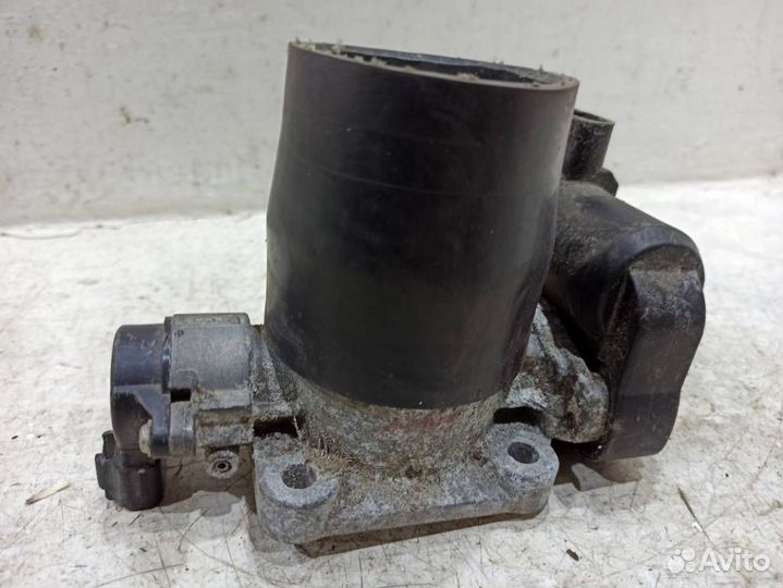 Дроссельная заслонка