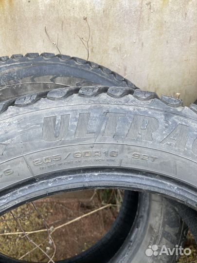 Goodyear Ultra Grip Ice Arctic 2 205/60 R16 92T
