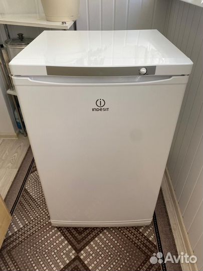 Морозильная камера indesit