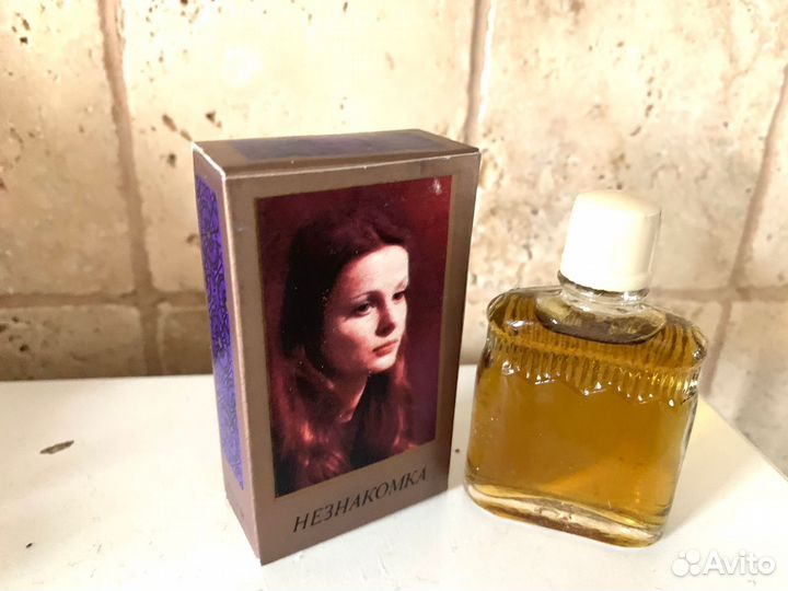 Духи Незнакомка СССР