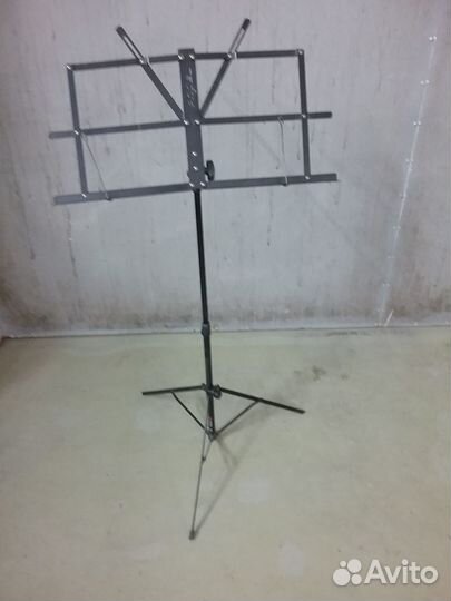 Пюпитер для нот