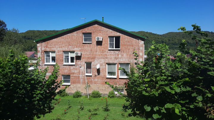 Дом 317 м² на участке 22 сот.