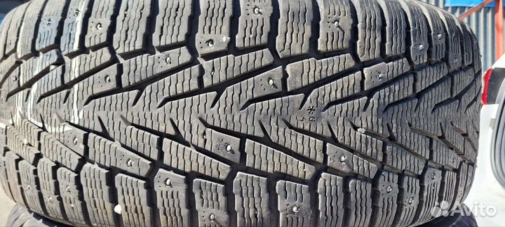 Nokian Tyres Hakkapeliitta 7 SUV 285/60 R18