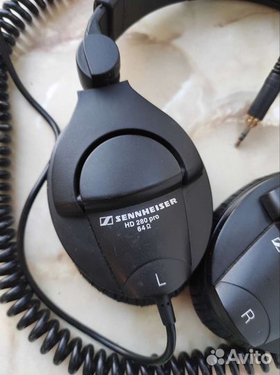 Наушники Sennheiser HD 280 pro 64