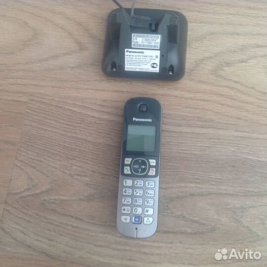 Телефон Panasonic KX-TG 6811 RU