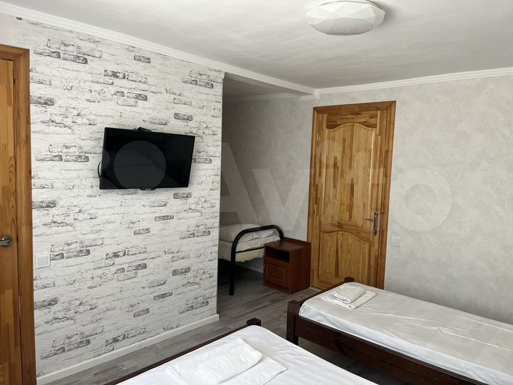 Комната 15 м² в 1-к., 2/4 эт.