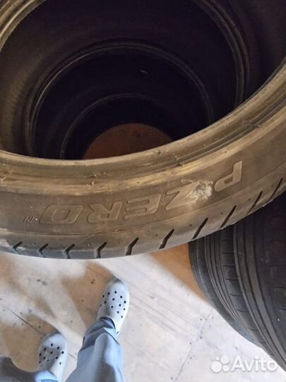 Pirelli P Zero 255/40 R21 и 295/30 R21