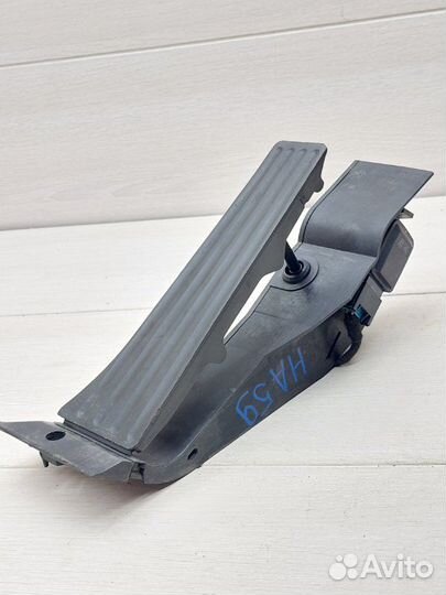 Педаль газа Bmw 3 - Series E 90 N52 B30 A 2006