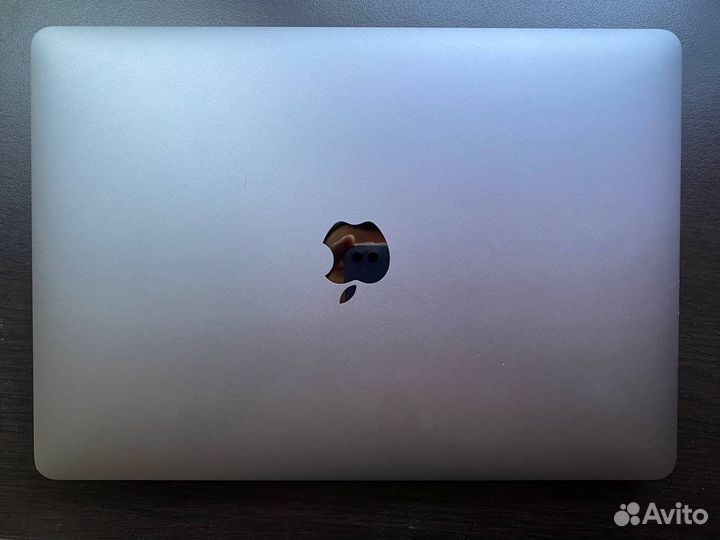 Apple Macbook Air 13 2020 m1 8 256 рст