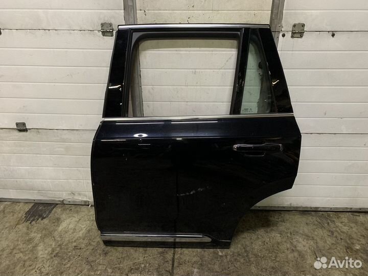 Volvo XC90 2015- дверь левая задняя черная
