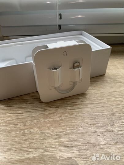 Наушники earpods