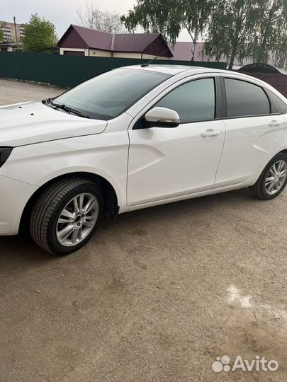 LADA Vesta 1.8 МТ, 2017, 80 000 км