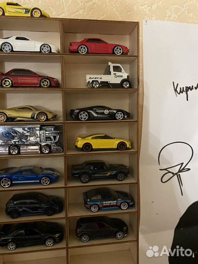 Hot wheels от 100р