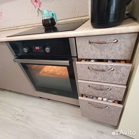 Кухонный гарнитур бу