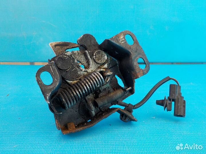 Замок капота Honda Civic 5D 2006-2012