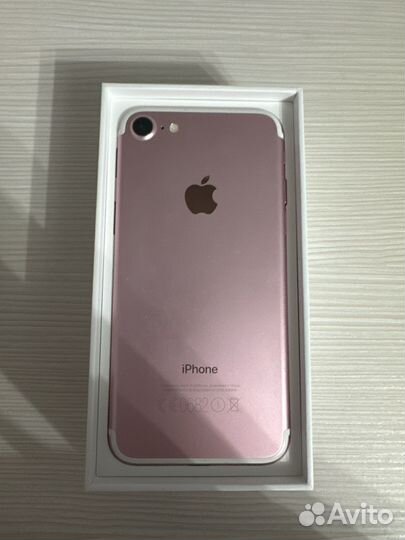 iPhone 7, 32 ГБ