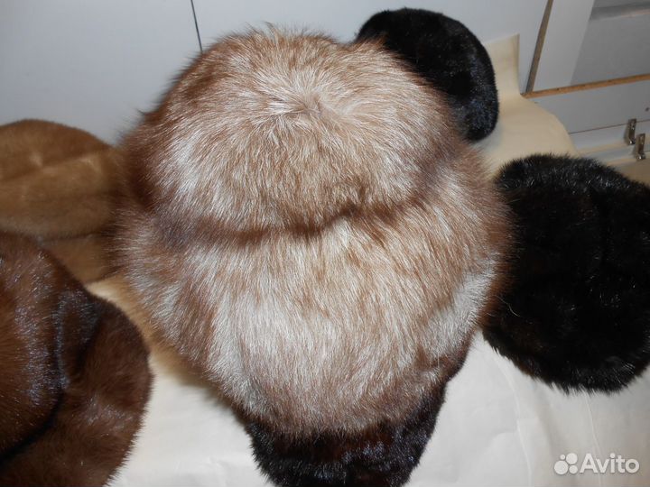 Норковые шапки