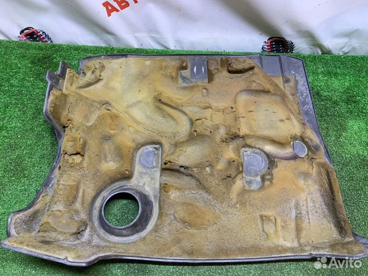 Декоративная крышка двигателя Lexus Is250 седан