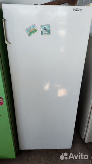 Холодильник однокамерный. Бирюса. Рабочий