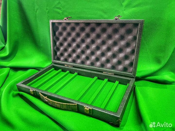 Покер. Покерный набор 300 фишек