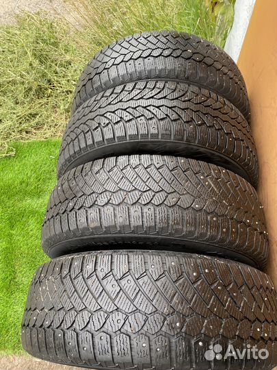 Continental ContiIceContact 4x4 225/65 R17