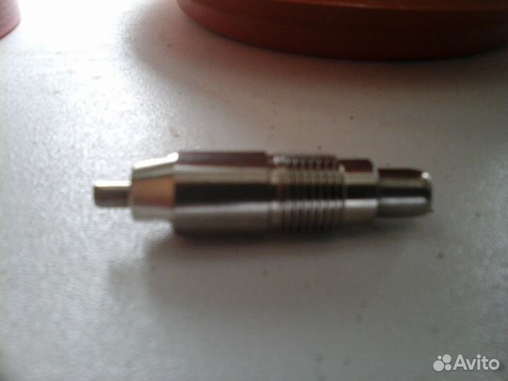 Ниппельные поилки для бройлеров и кроликов