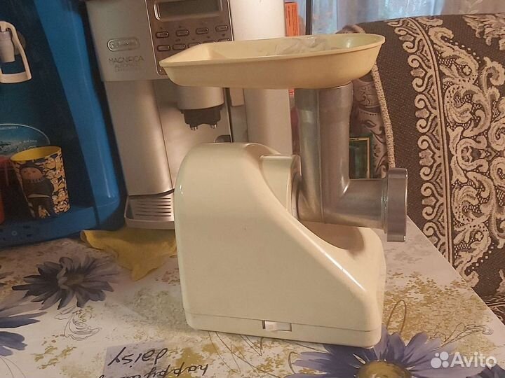 Электромясорубка Белвар кэм-36 на запчасти