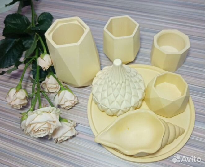 Декоративный набор из гипса