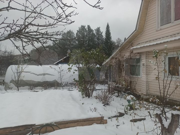 Дача 30 м² на участке 9,5 сот.