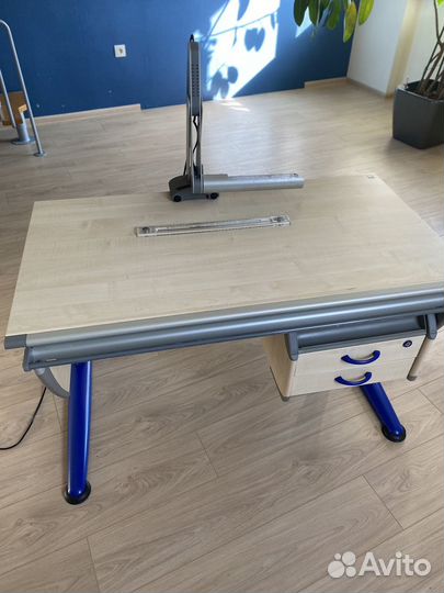 Парта растущая немецкого производителя Moll