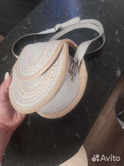 Сумочка из натуральной кожи