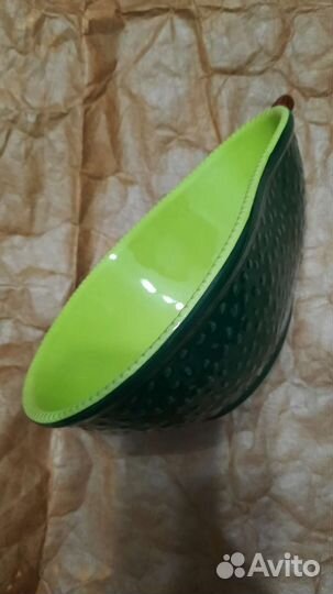 Салатник авокадо