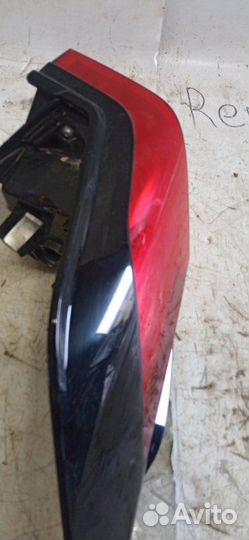 Фонарь с дефектом задний левый Toyota Rav4 axaa52