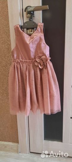 Платье для девочки hm 104