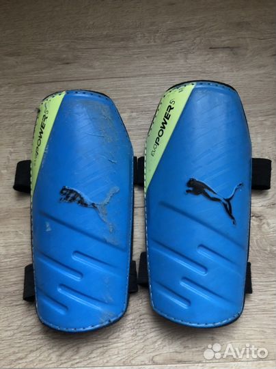 Щитки футбольные детские